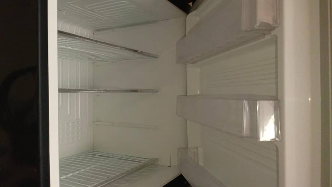 refrigerator 4