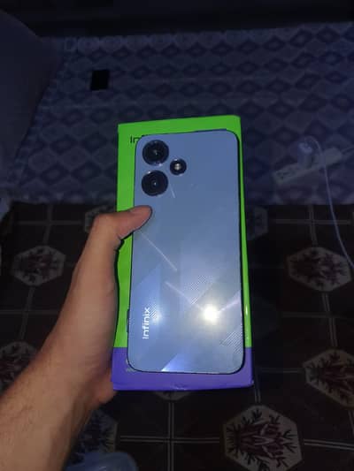 Infinix Hot 30 Play