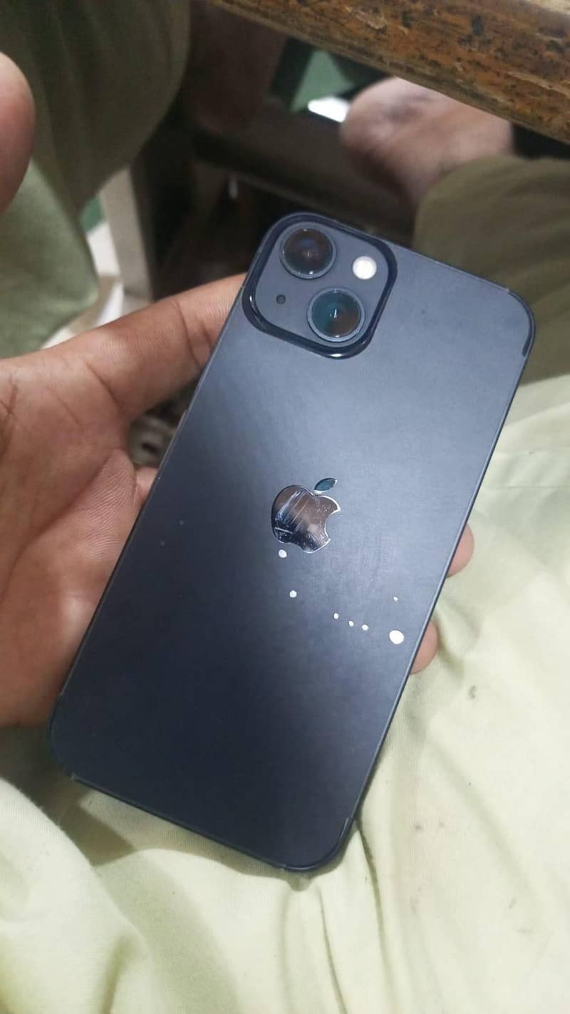 Apple iPhone 13 0