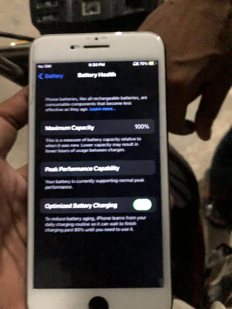 Apple iPhone 7 Plus 0