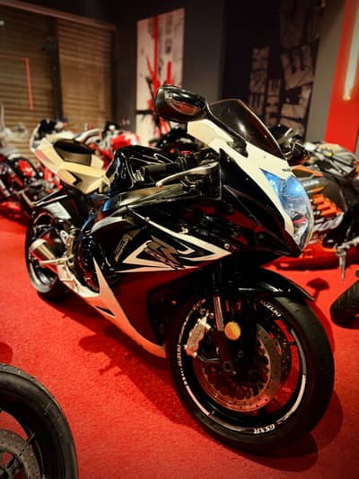 Suzuki GSXR 600 2014/18