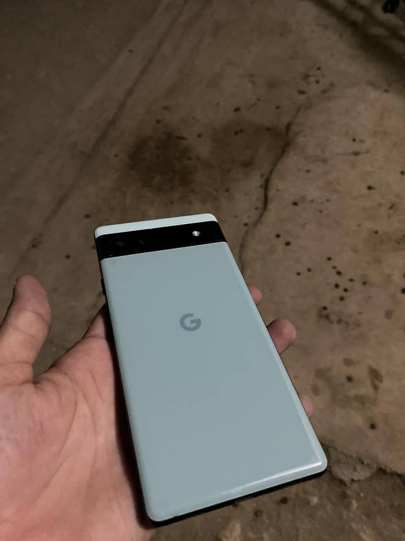 Google Pixel 6a 4