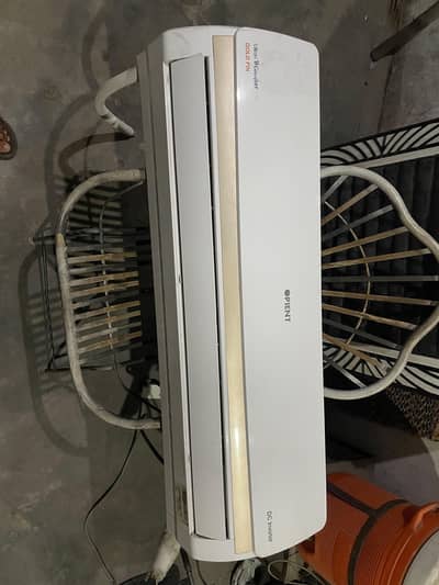 oreint AC
