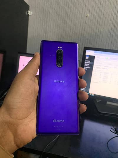 Exchange And Sale Sony Xperia 1