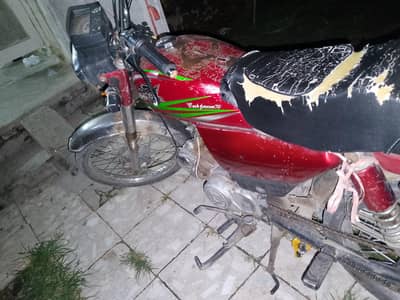 road price cd70 2016a bike urgent sale