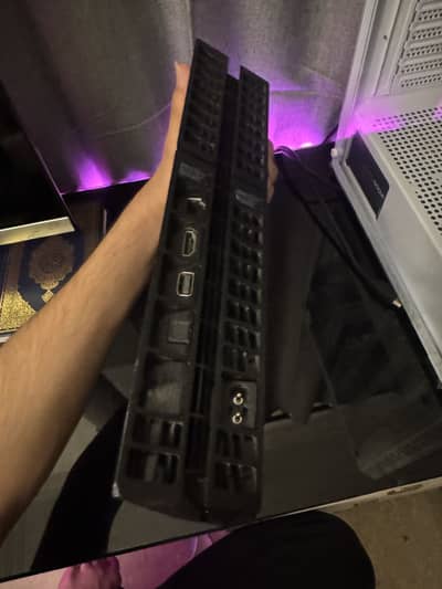 Ps 4 for sale working 100% fine