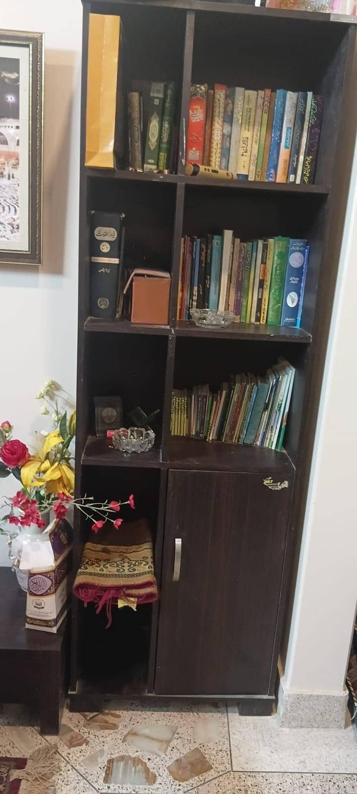 shelf 0