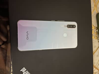 Vivo Y17