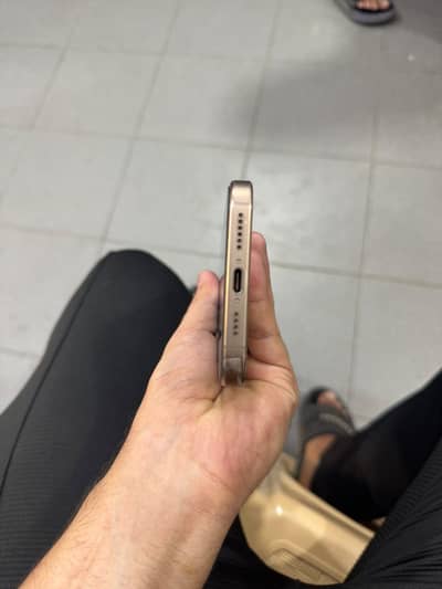 Apple iPhone 16 Pro Max