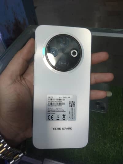 Tecno SPARK 30C
