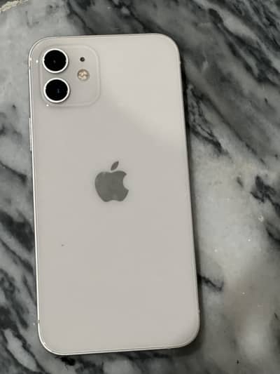 Apple iPhone 12