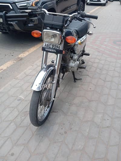 Honda 125 Special Edition
