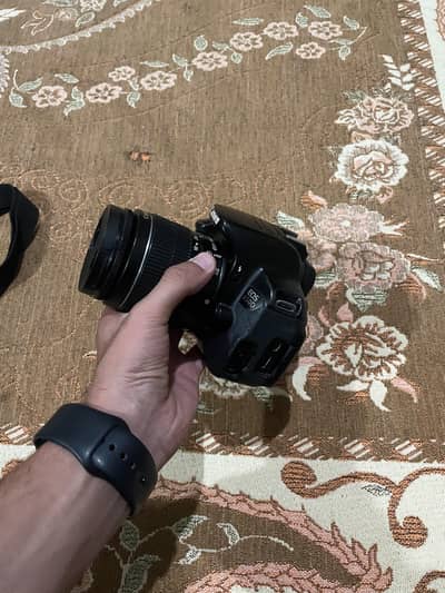 Canon EOS 650D DSLR Camera