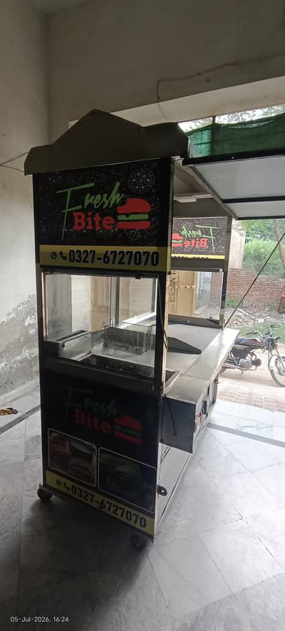 Fryer and Burger, Shawarma Stall