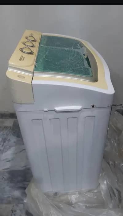 Kenwood Washing Machine ( Wash & Dry)