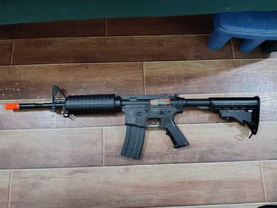 Airport m4