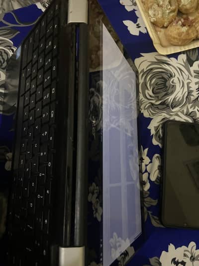 Laptop / Acer chrome book r11