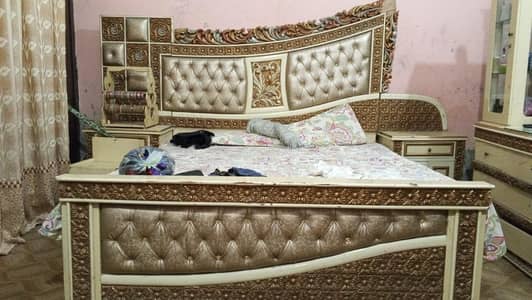 King Size Bed