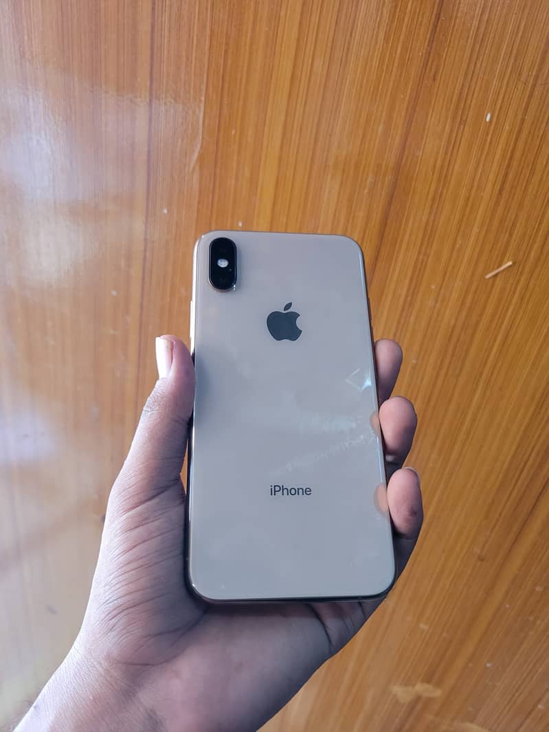 Apple iPhone XS 3