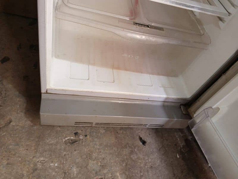 PEL Refrigrator 4