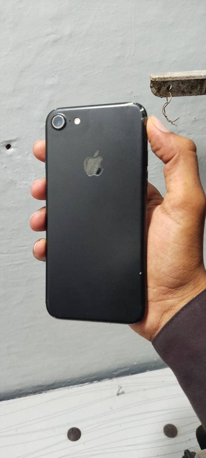 Apple iPhone 7 3