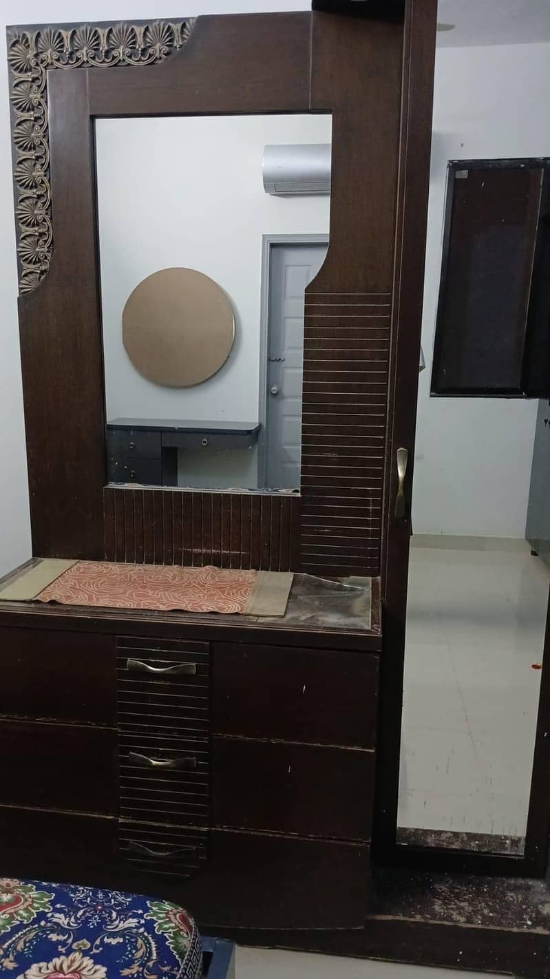 Master Bed+Site Table+Dressing Table 3