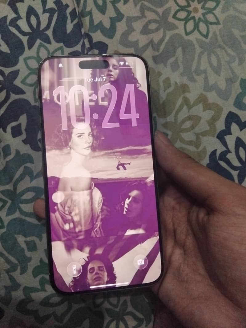 Apple iPhone 15 Pro Max 5