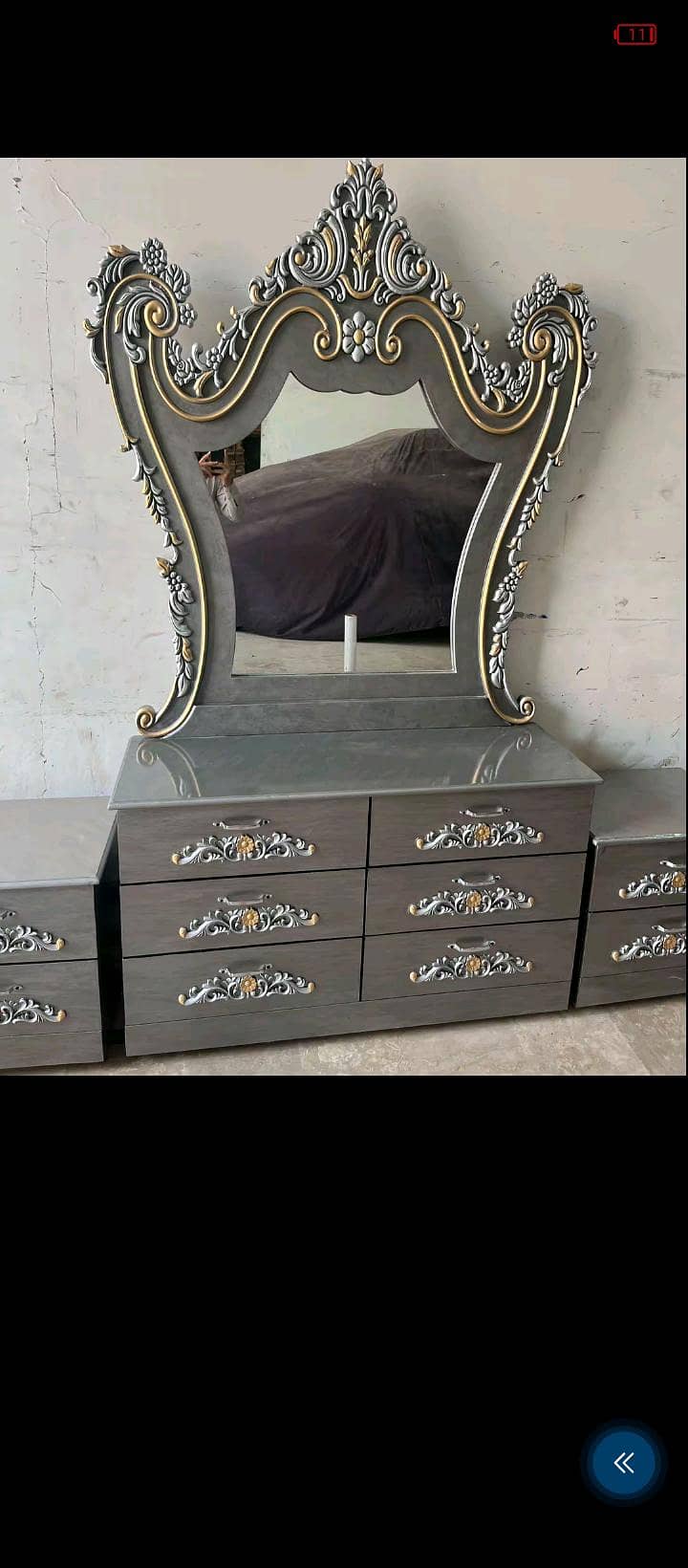 بیڈ ڈریسنگ سائڈ ٹیبل 8