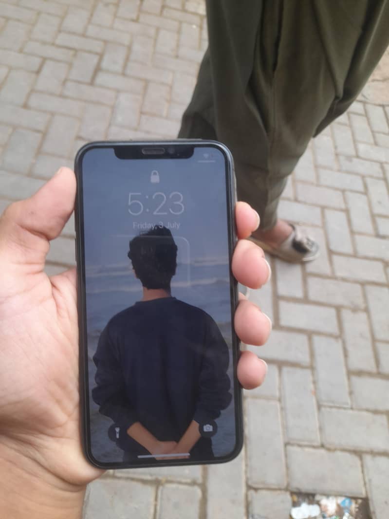 Apple iPhone X 1