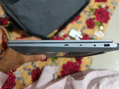 Lenovo LOQ 15IAX9 Gaming Laptop