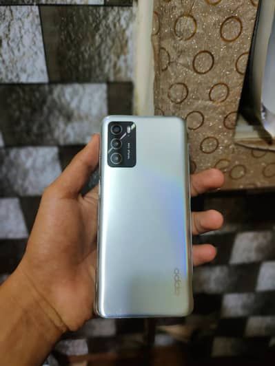 OPPO A16
