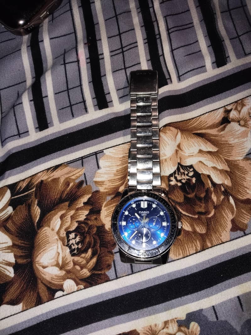 Watch 1