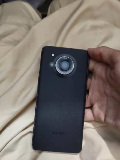 Aquos r7 non 12/256 snapdragon 8 gen 1