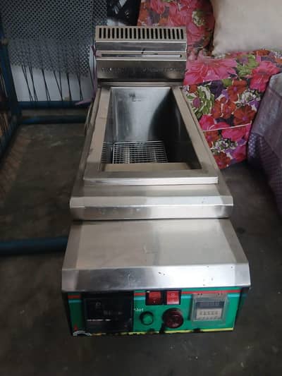 Commercial Deep Fryer