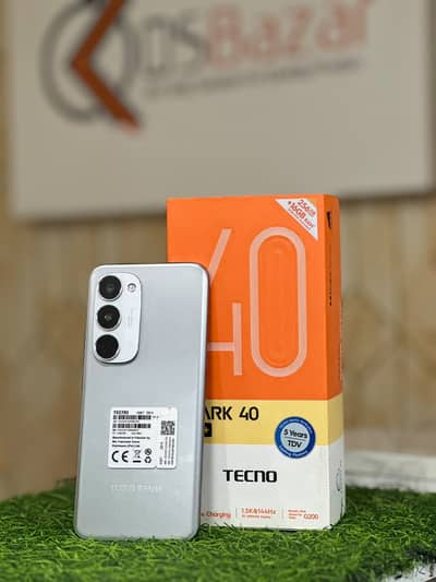 Tecno Spark 40 Pro Plus  8GB RAM 256GB Storage With Box & Charger