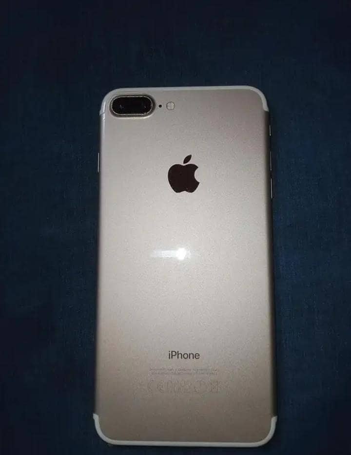 Apple iPhone 7 Plus 1