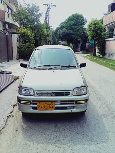 Daihatsu Cuore 2011