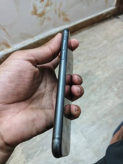 I phone 11