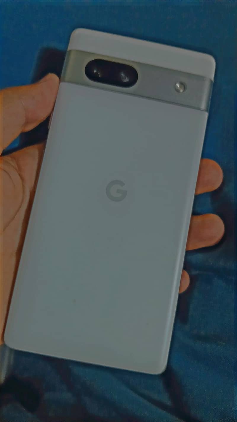 Google Pixel 7a 2