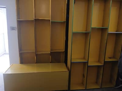 Wooden Display Shelf Unit with Lockable Drawer & Counter