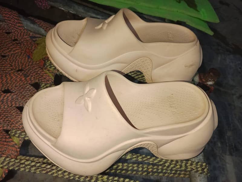 Platform clogs 2