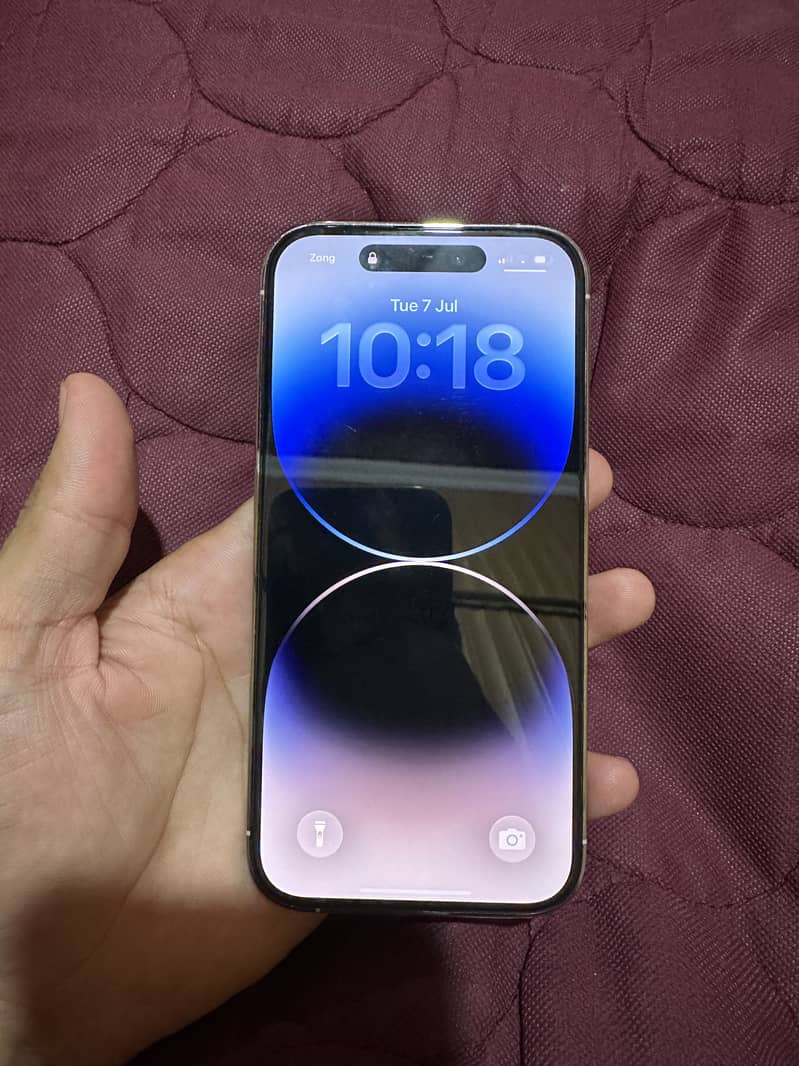 Apple iPhone 14 Pro 2