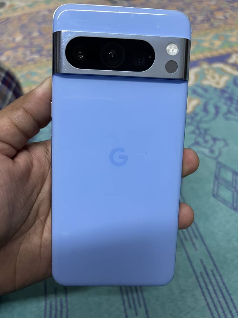 Google Pixel 8 Pro 10