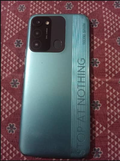 Tecno Spark 8C
