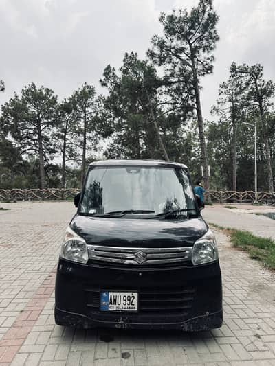 Suzuki spacia car 14 mdl and 17 import urgent sale nice car