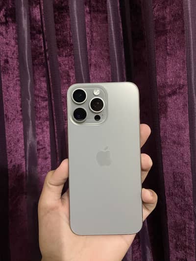 Apple iPhone 15 Pro Max
