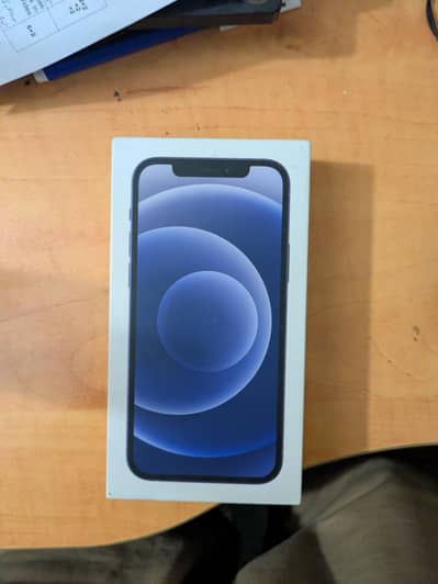 Apple iPhone 12 | 64gb non pta with original wire and box