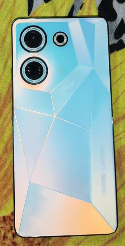 Tecno CAMON 20