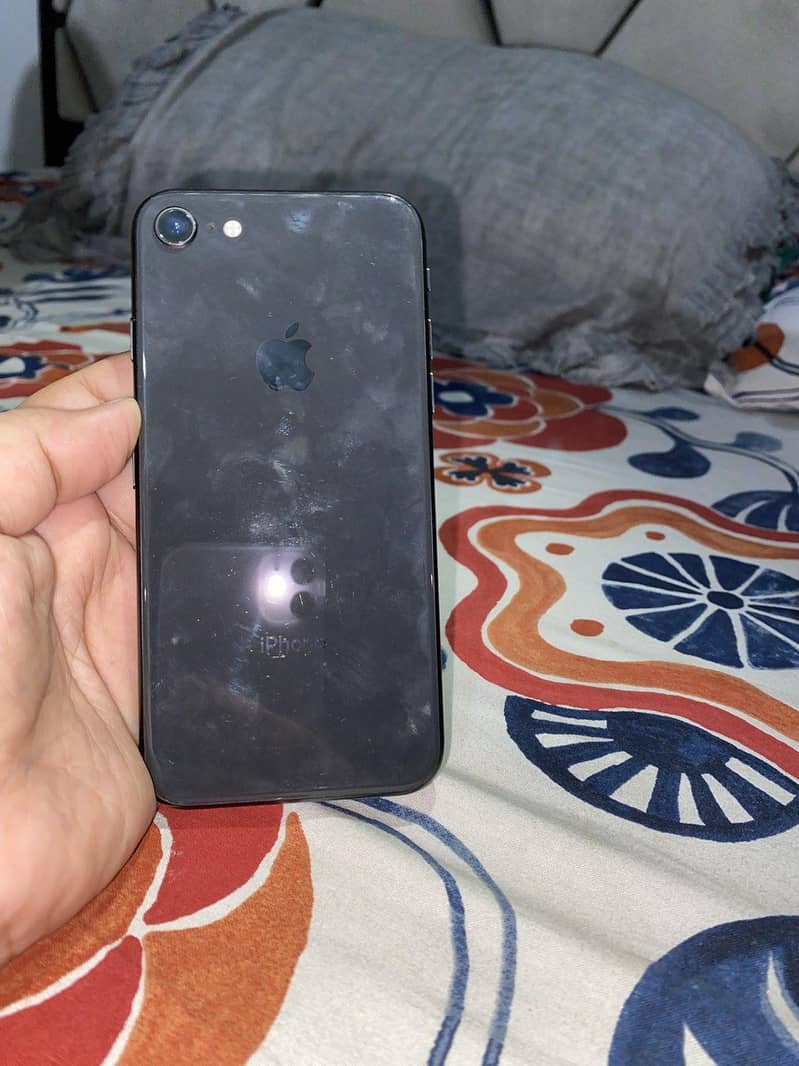 Apple iPhone 8 7