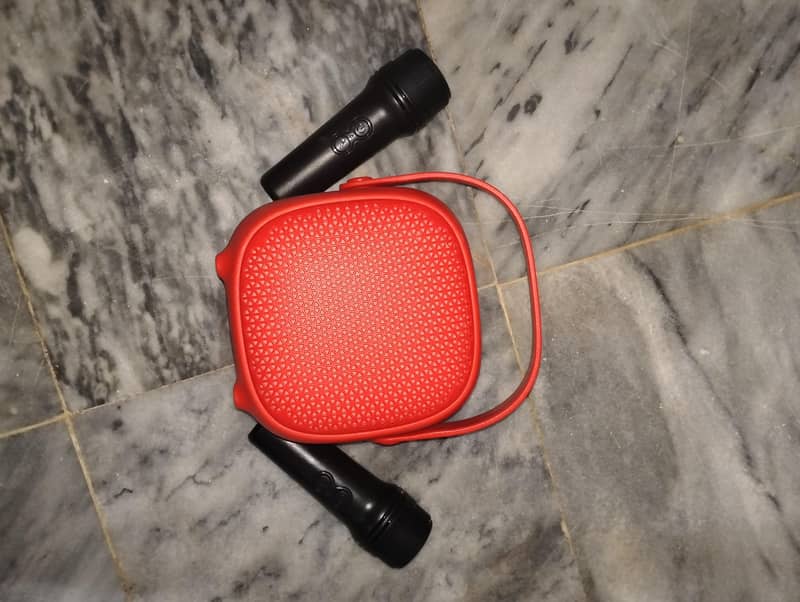 speaker 1